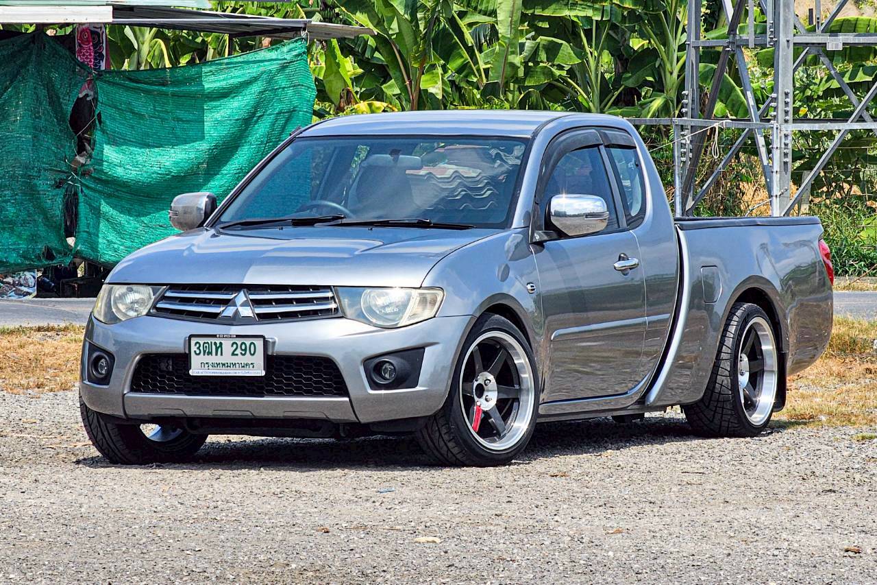 2014 Mitsubishi TRITON GLX CAB